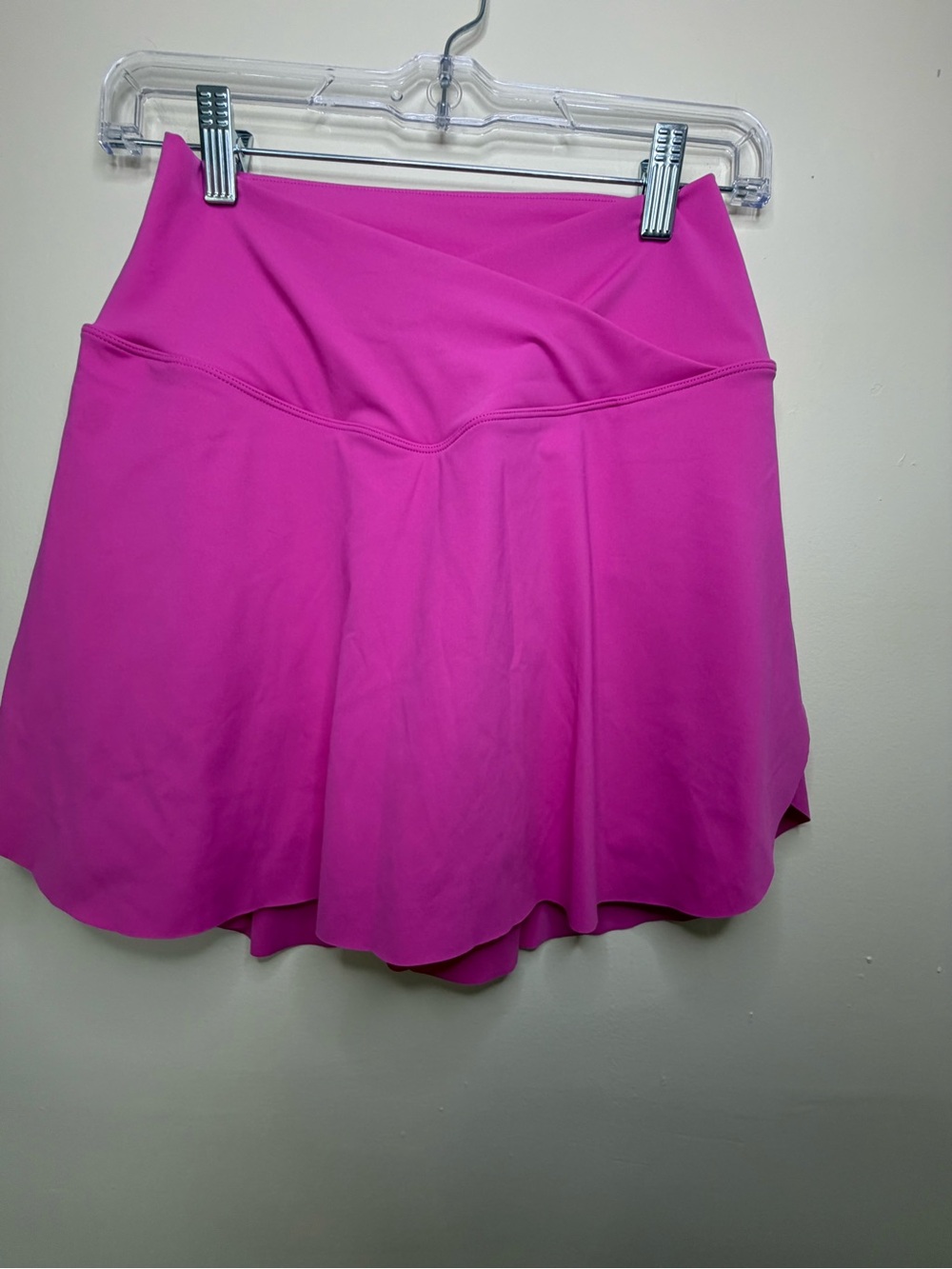 HALARA Bright Magenta Circle Skater Skirt